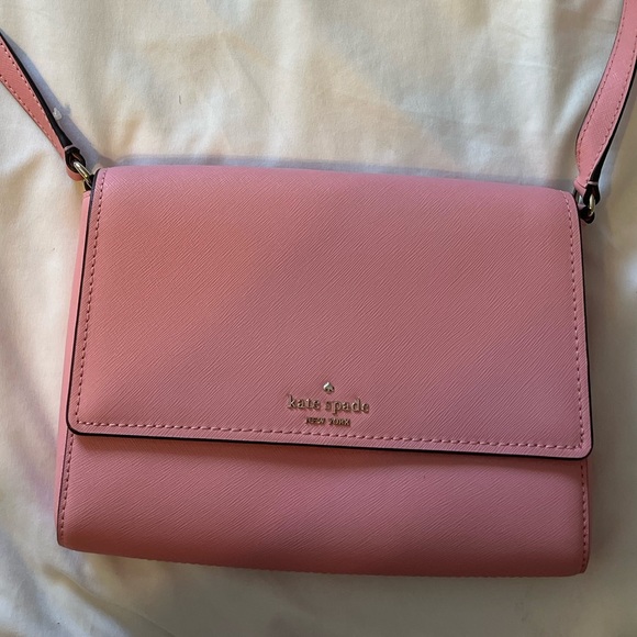 kate spade Handbags - Kate Spade Cross body